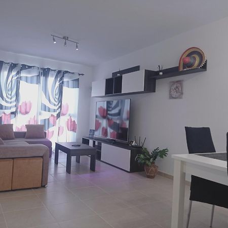 Triplex 8 Islas كاليتا ذي فوستي المظهر الخارجي الصورة