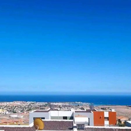 Triplex 8 Islas كاليتا ذي فوستي المظهر الخارجي الصورة