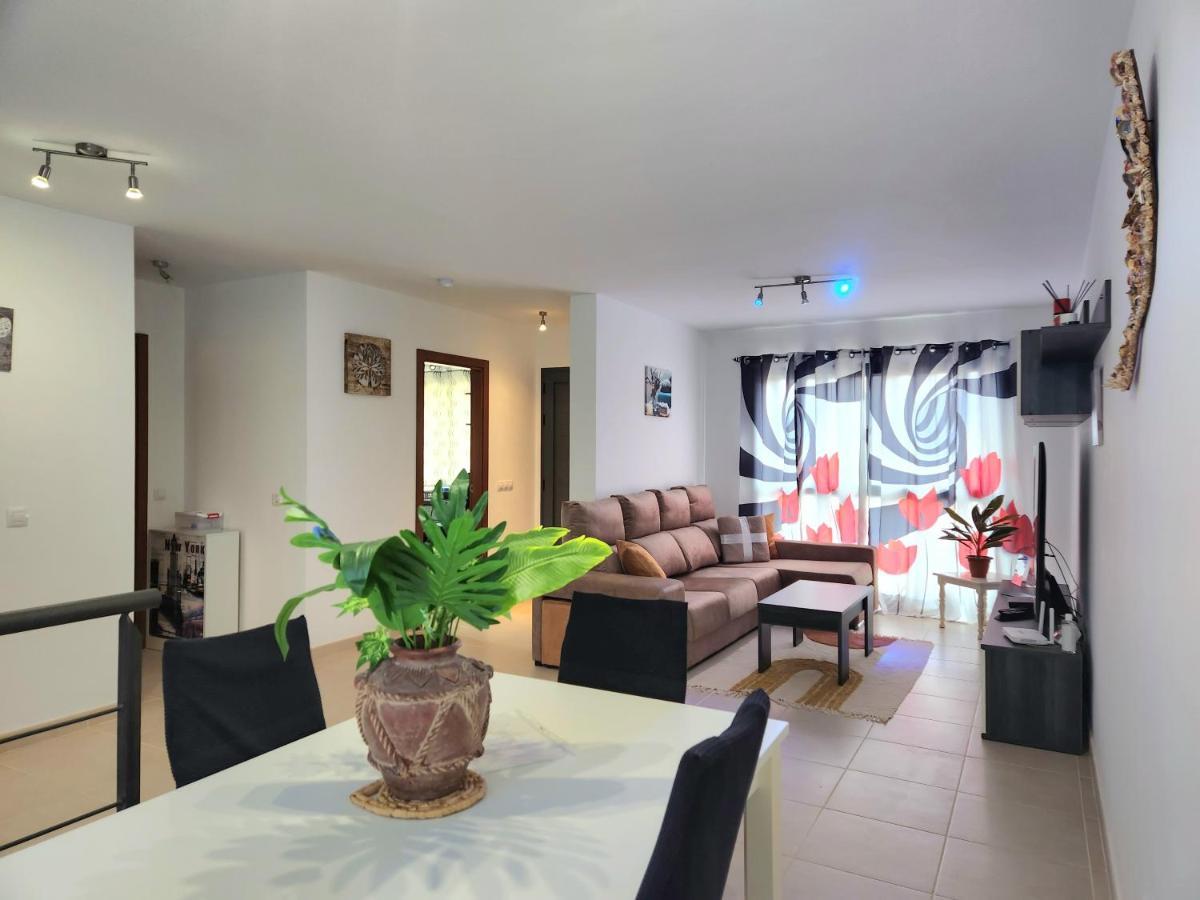 Triplex 8 Islas كاليتا ذي فوستي المظهر الخارجي الصورة