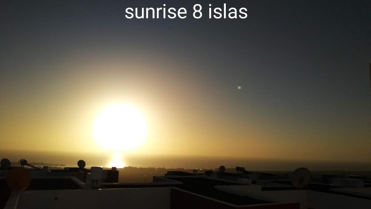 Triplex 8 Islas كاليتا ذي فوستي المظهر الخارجي الصورة