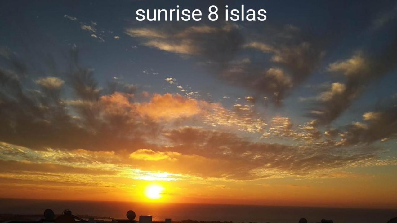 Triplex 8 Islas كاليتا ذي فوستي المظهر الخارجي الصورة